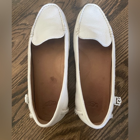 UGG white leather loafers - Picture 1 of 3